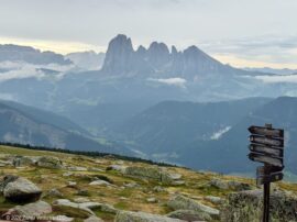 Ortisei Rasciesa Sassolungo Group with Trail Signs