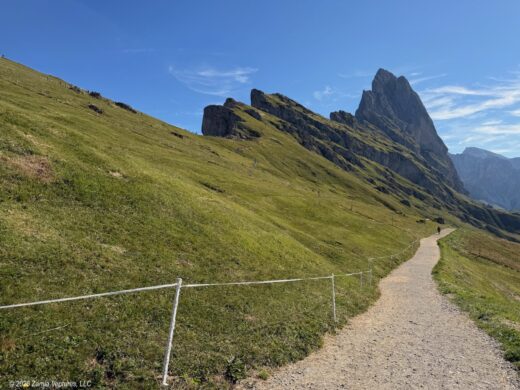 Ortisei Seceda Alone on Face with Influencers in Line Above