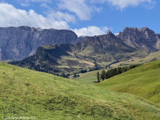 Ortisei Seiseralm View South toward Saltria