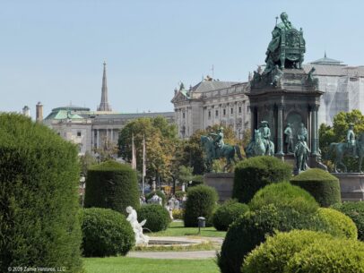 Vienna Gardens Statues and Architecture